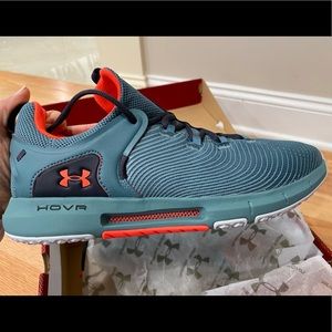 NEW Under Armour HOVR Rise 2 Sneakers